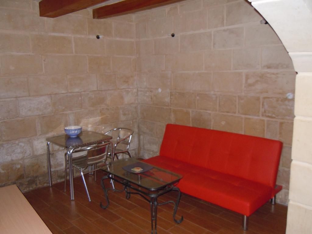 D-House Βίλα Birgu Δωμάτιο φωτογραφία